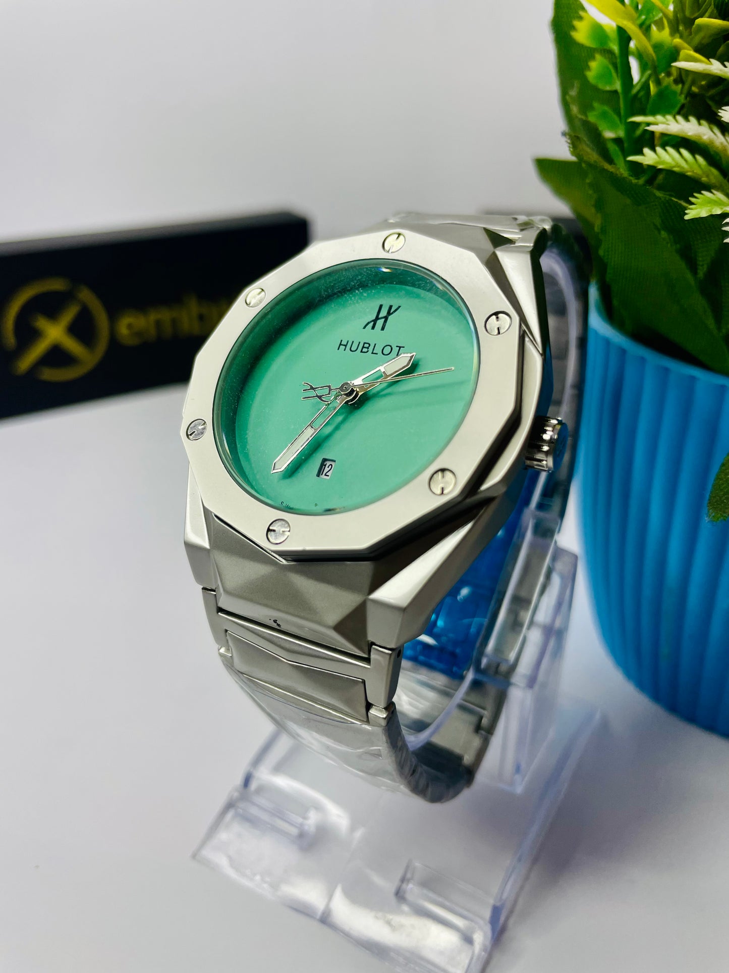 HB Diamond Cut with Mint Green Dial